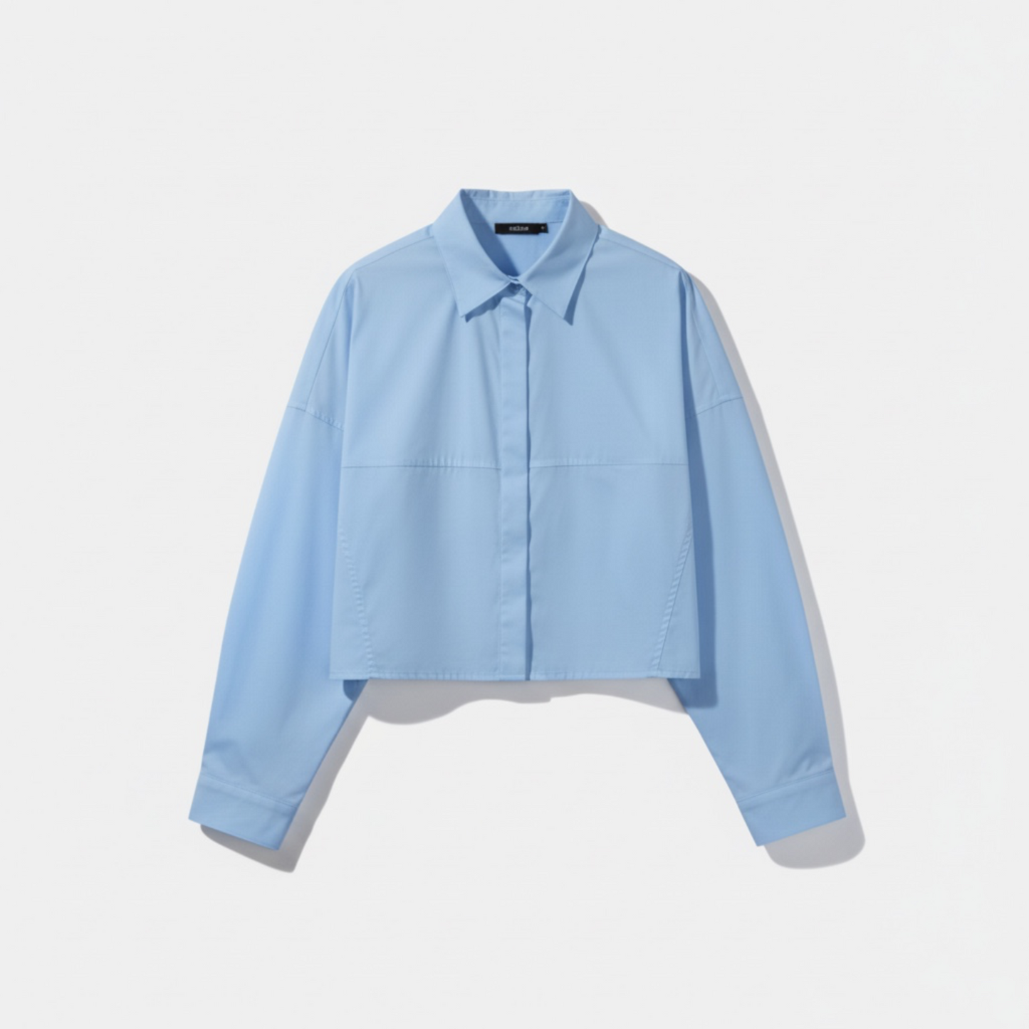 Nora cropped shirt
